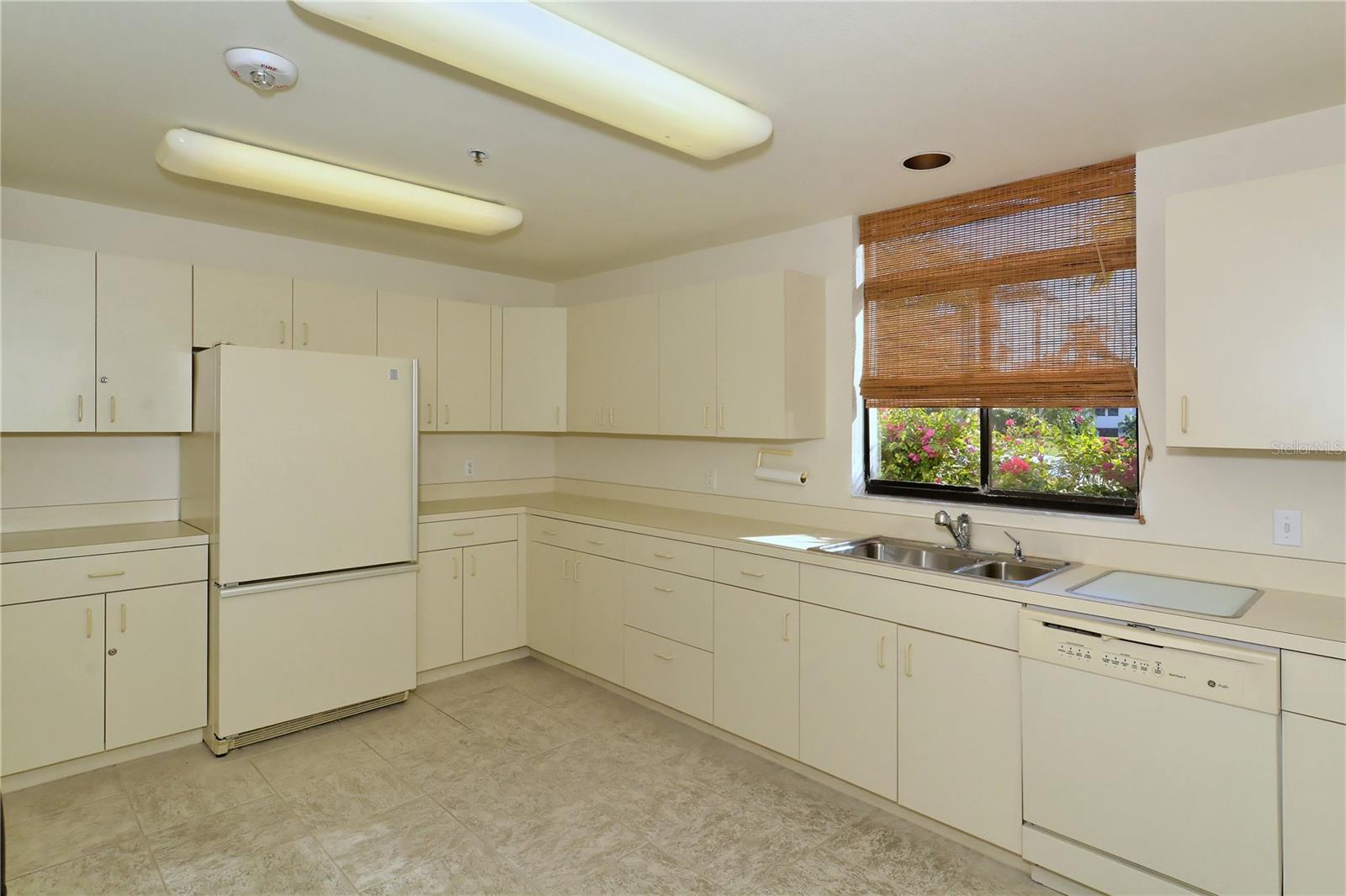 FAIRWAY BAY 1 - Residential