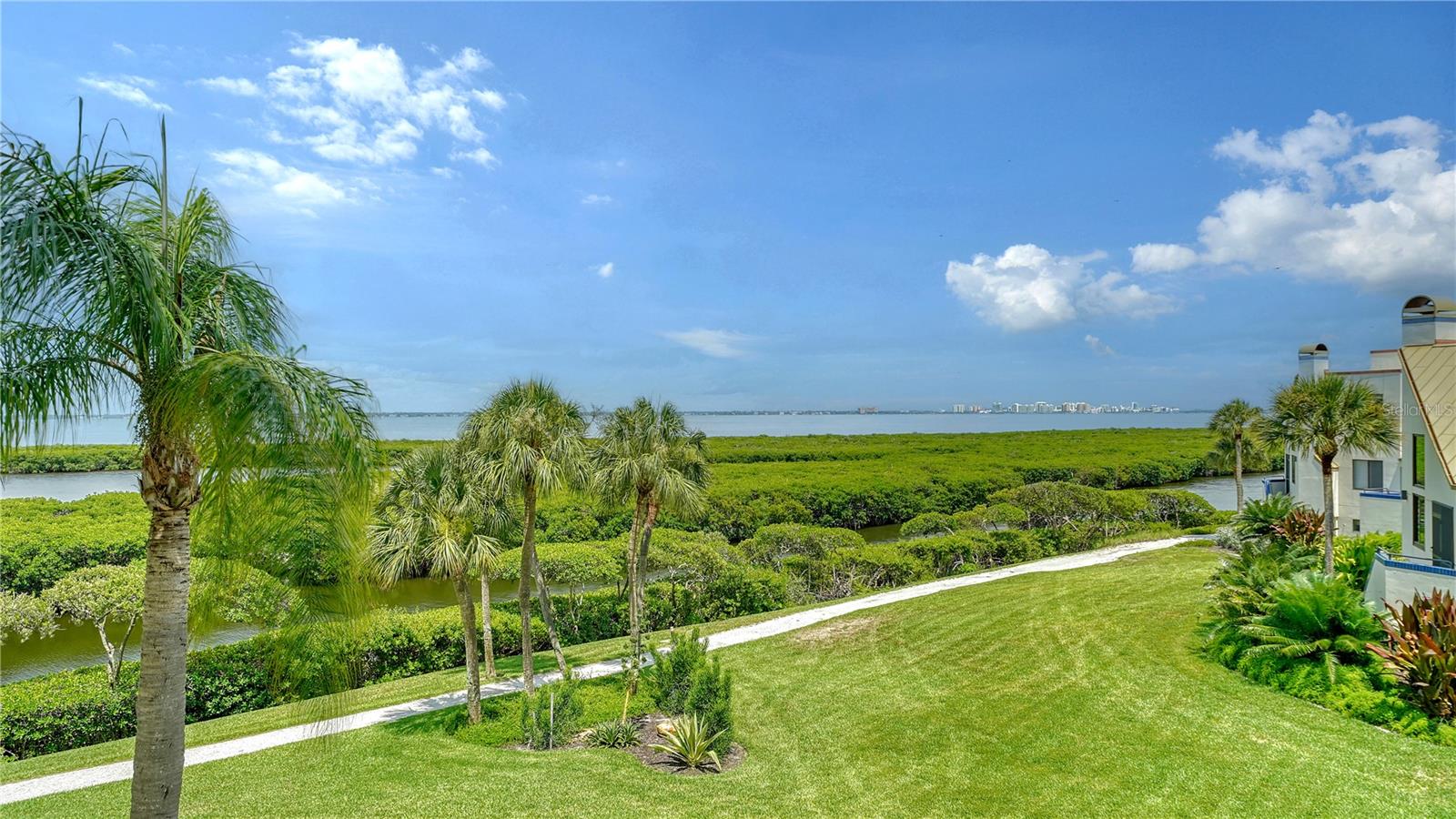 FAIRWAY BAY 1 - Residential
