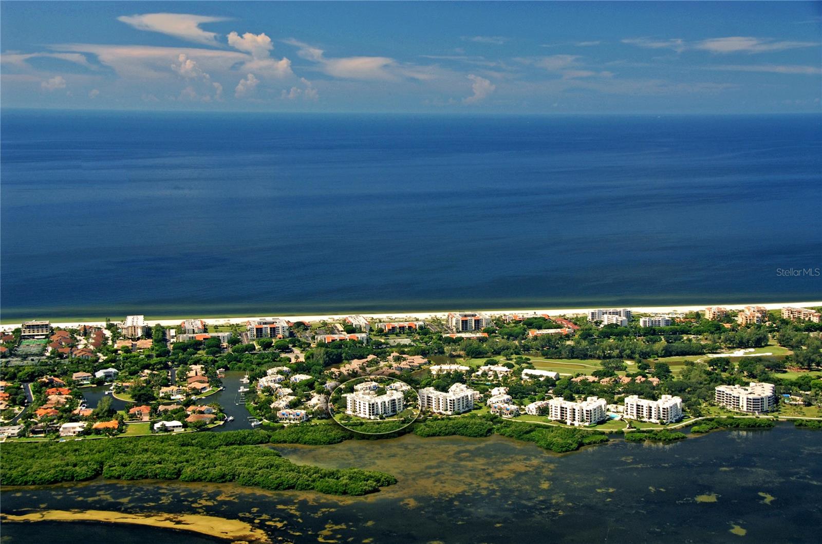 1930 HARBOURSIDE DRIVE 122
