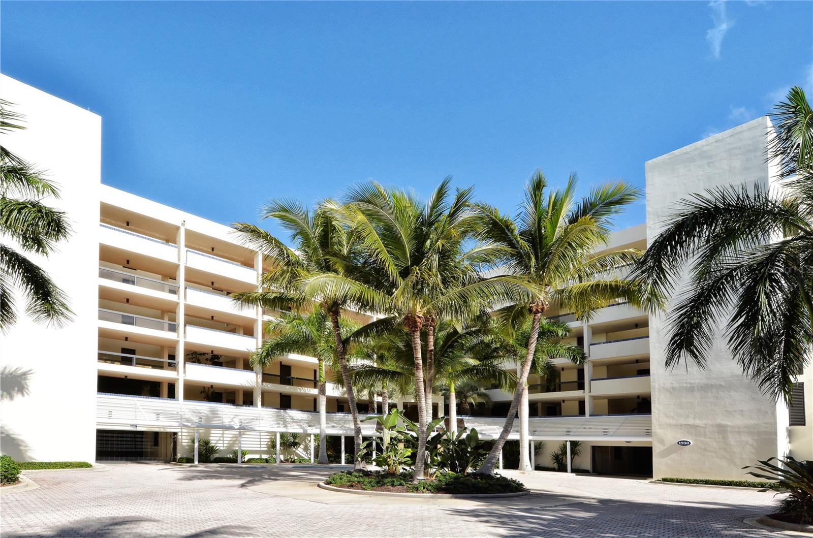 FAIRWAY BAY 1 - Residential