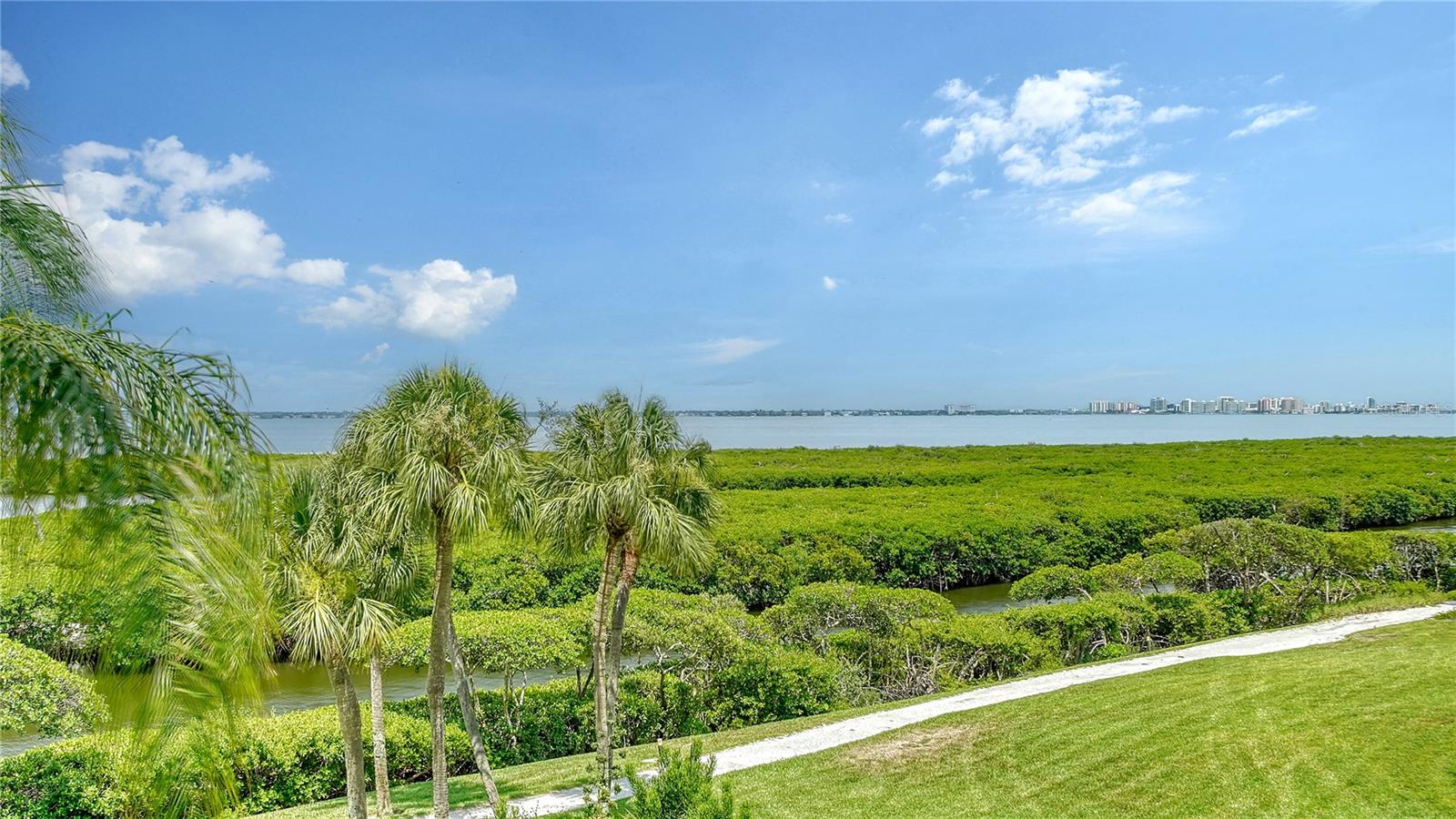 FAIRWAY BAY 1 - Residential