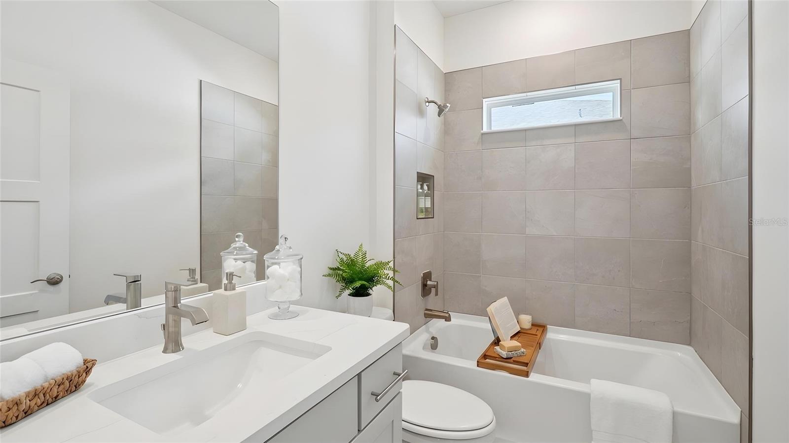 BRIARWOOD - Residential