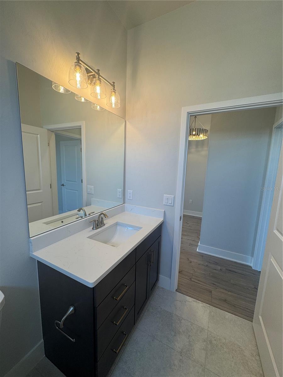 LAUREATE VILLAGE - Residential