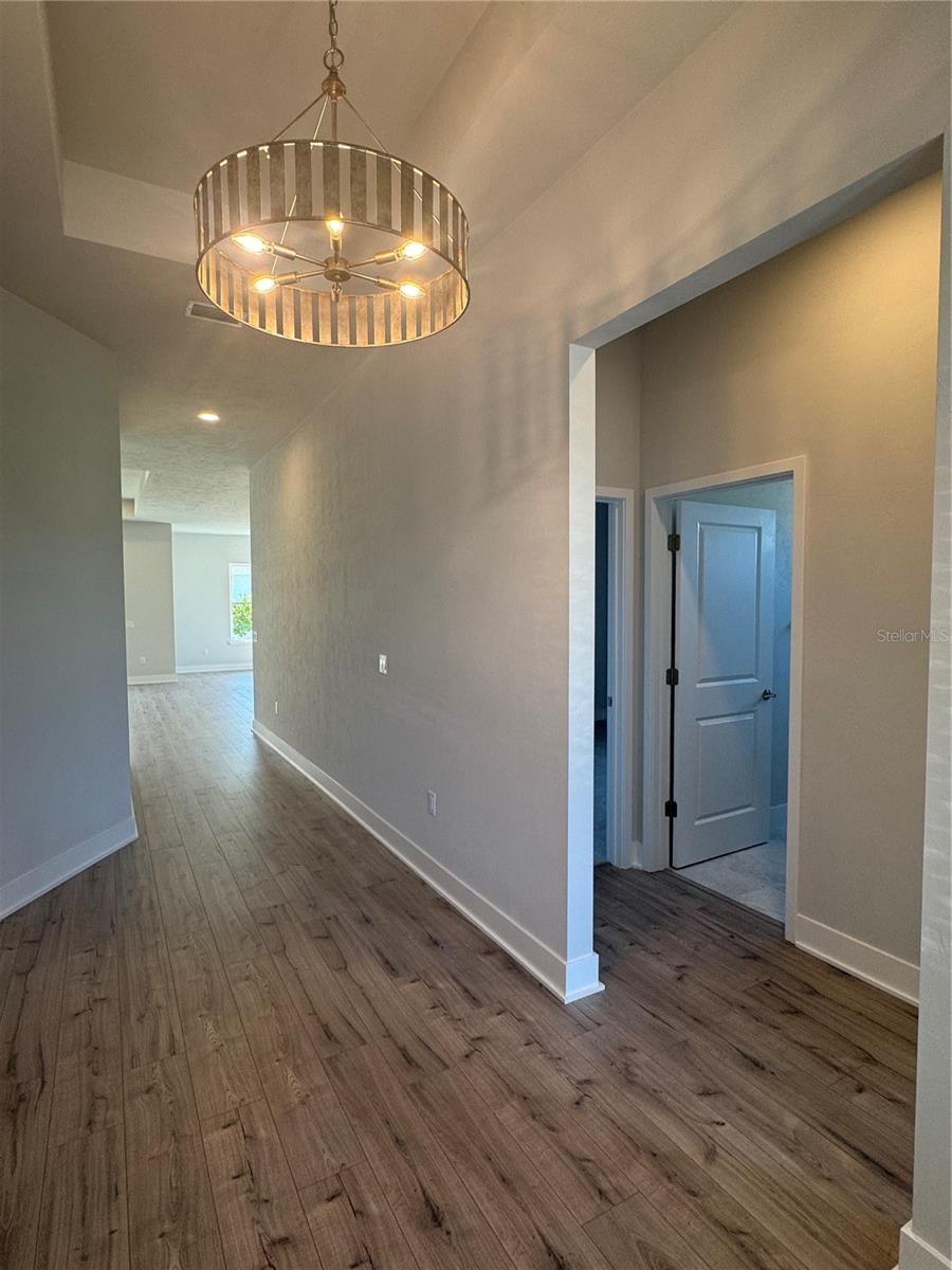 LAUREATE VILLAGE - Residential