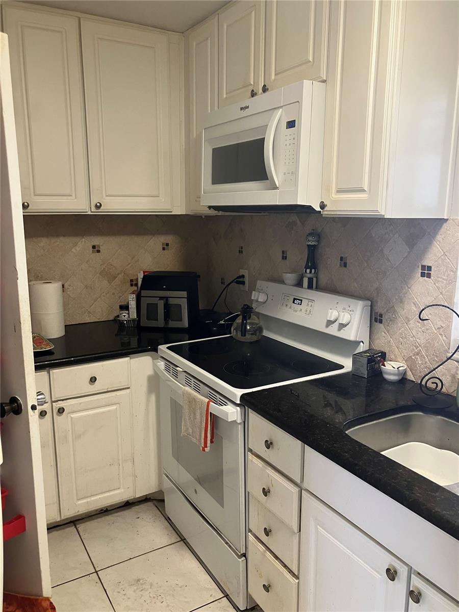 316 N BAYSHORE BOULEVARD 105