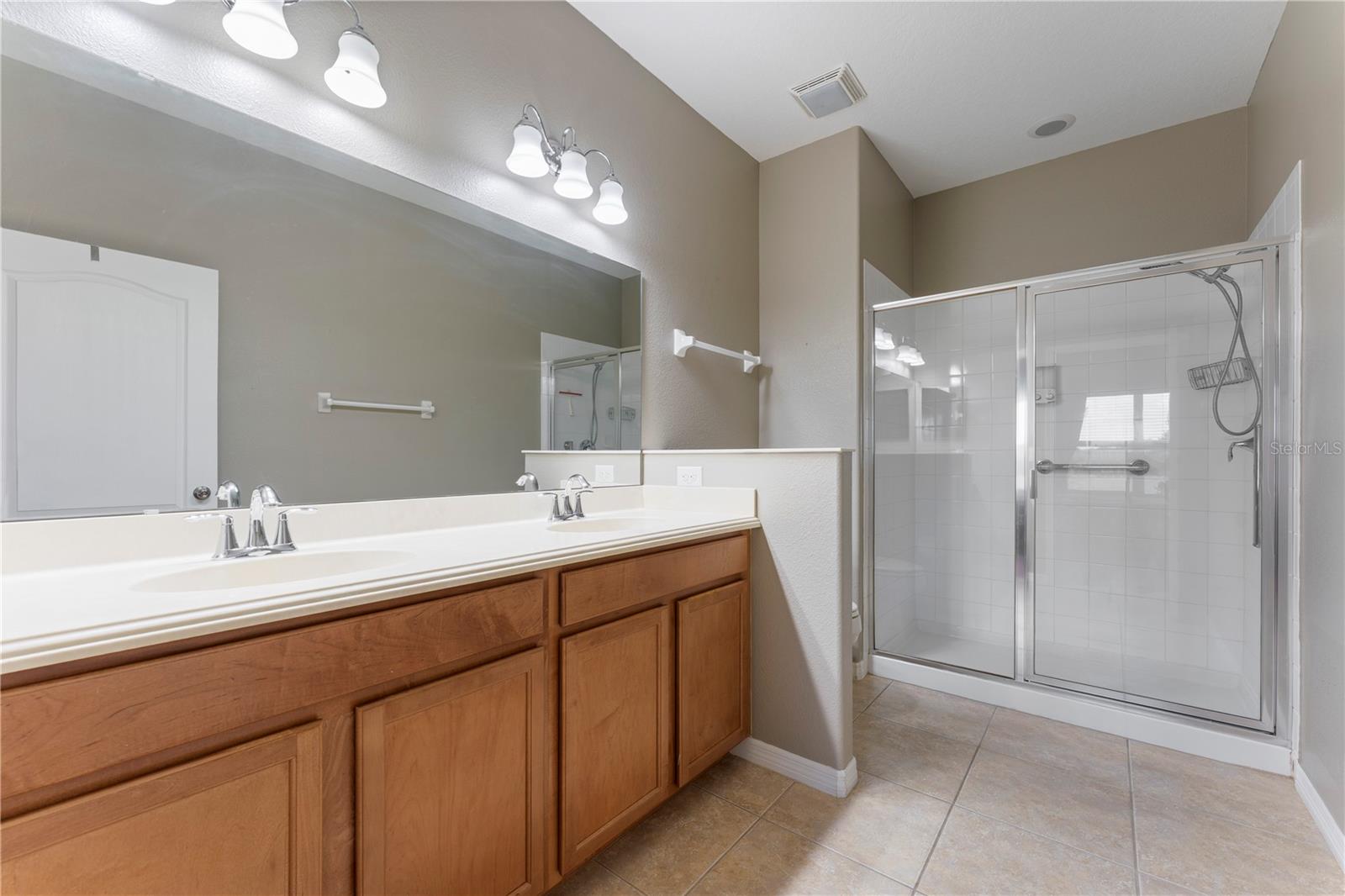 HERITAGE HILLS - Residential