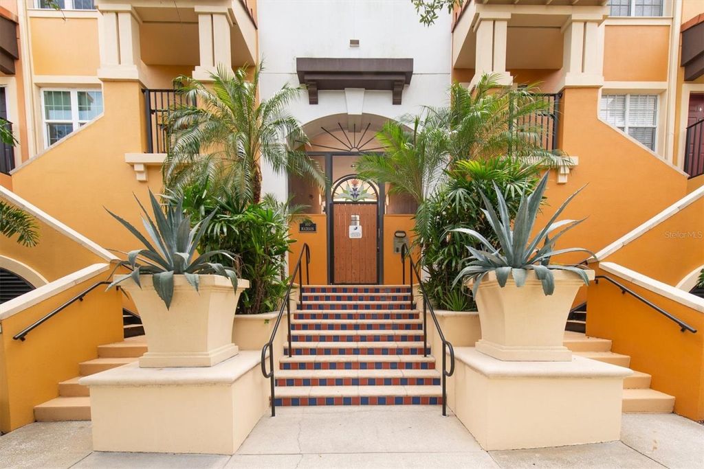 Photo of 100 4th Avenue S #223, St Petersburg, FL 33701 (MLS # TB8432007)