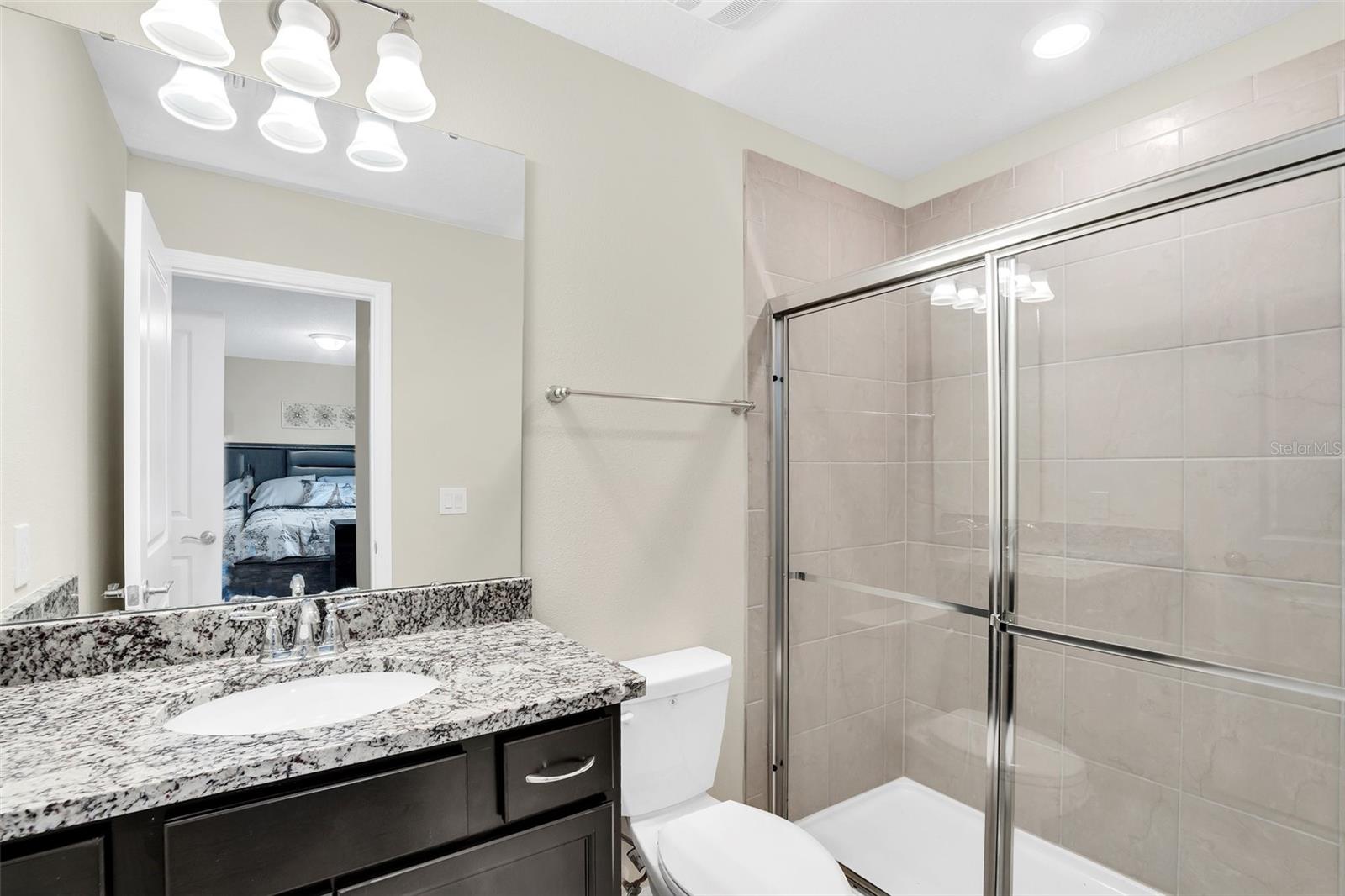 WINDSOR ISLAND PHASE 2A PB 187 PGS 31-34 LOT 436 - Residential