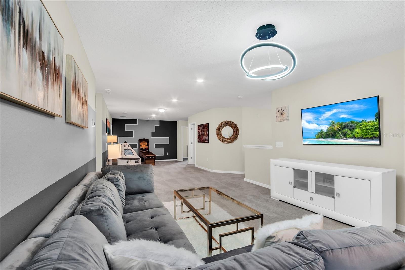 WINDSOR ISLAND PHASE 2A PB 187 PGS 31-34 LOT 436 - Residential