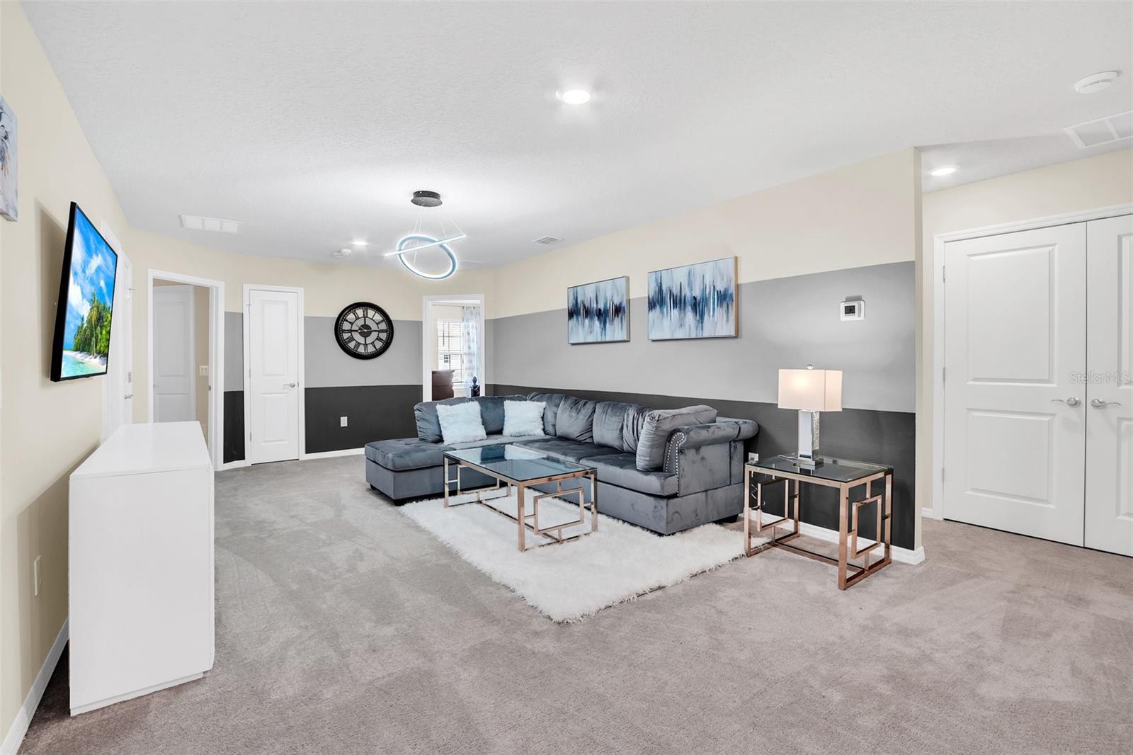 WINDSOR ISLAND PHASE 2A PB 187 PGS 31-34 LOT 436 - Residential
