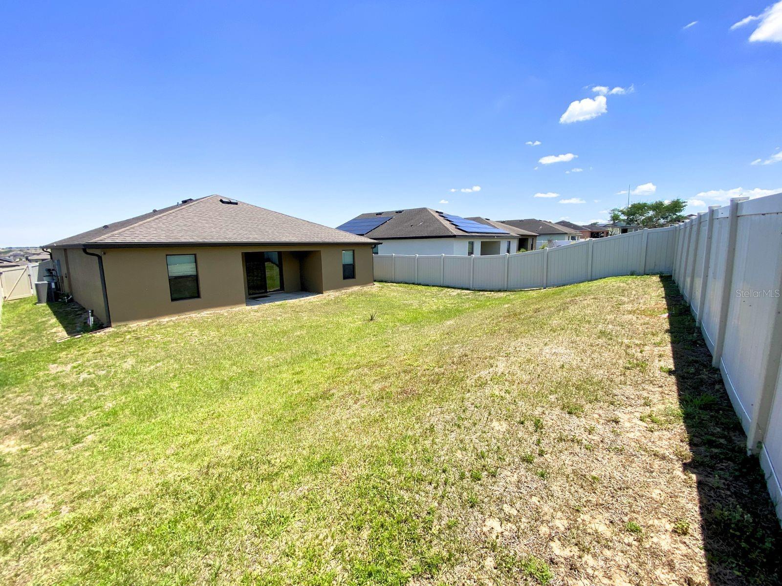 RIDGE DUNDEE - Residential