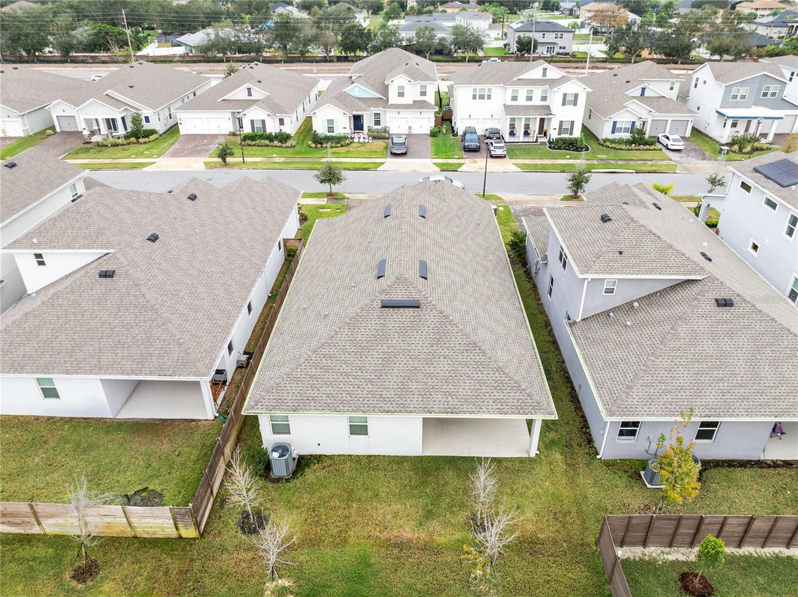 SUMMERDALE - Residential Lease