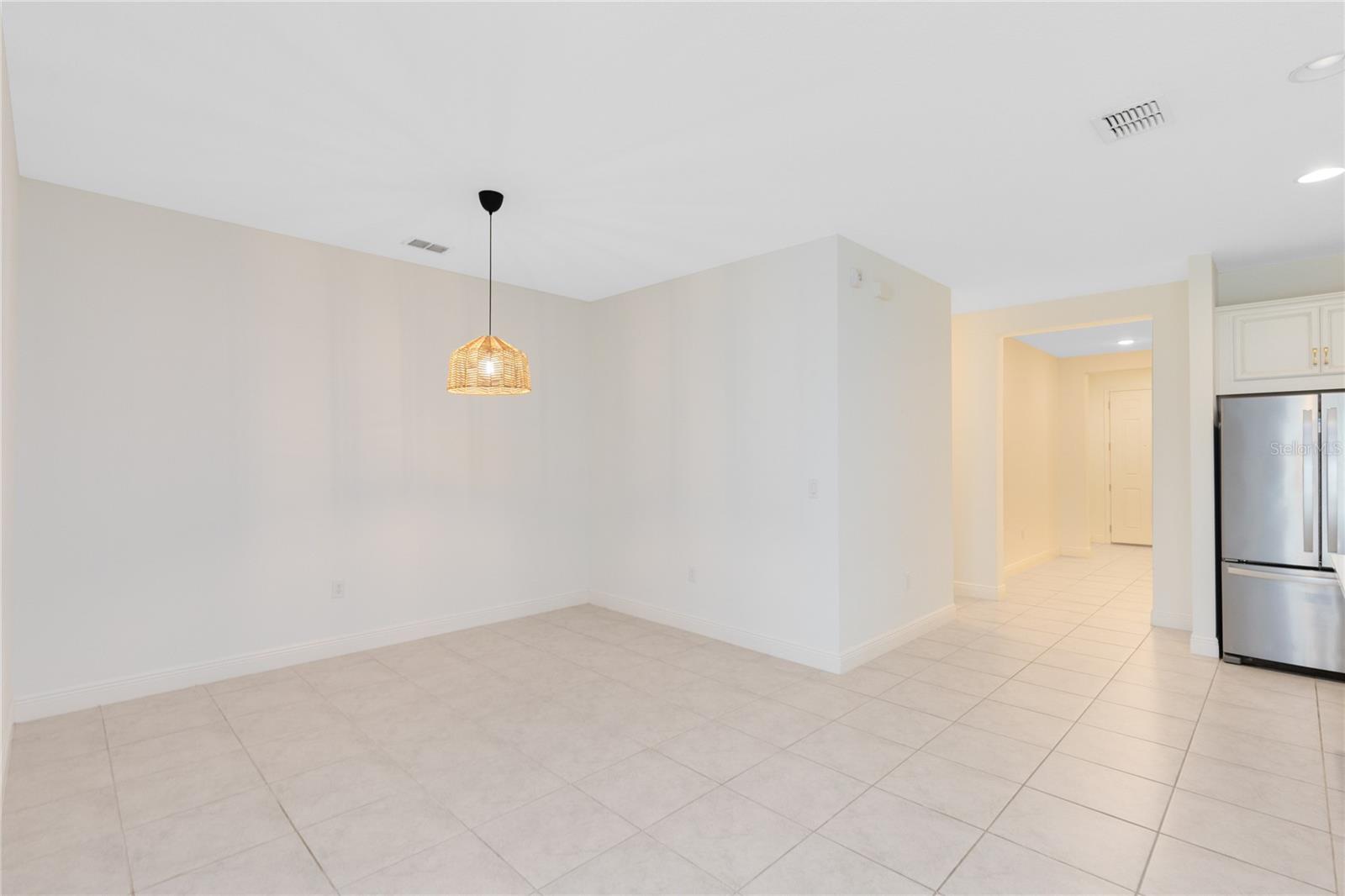 SUMMERDALE - Residential Lease