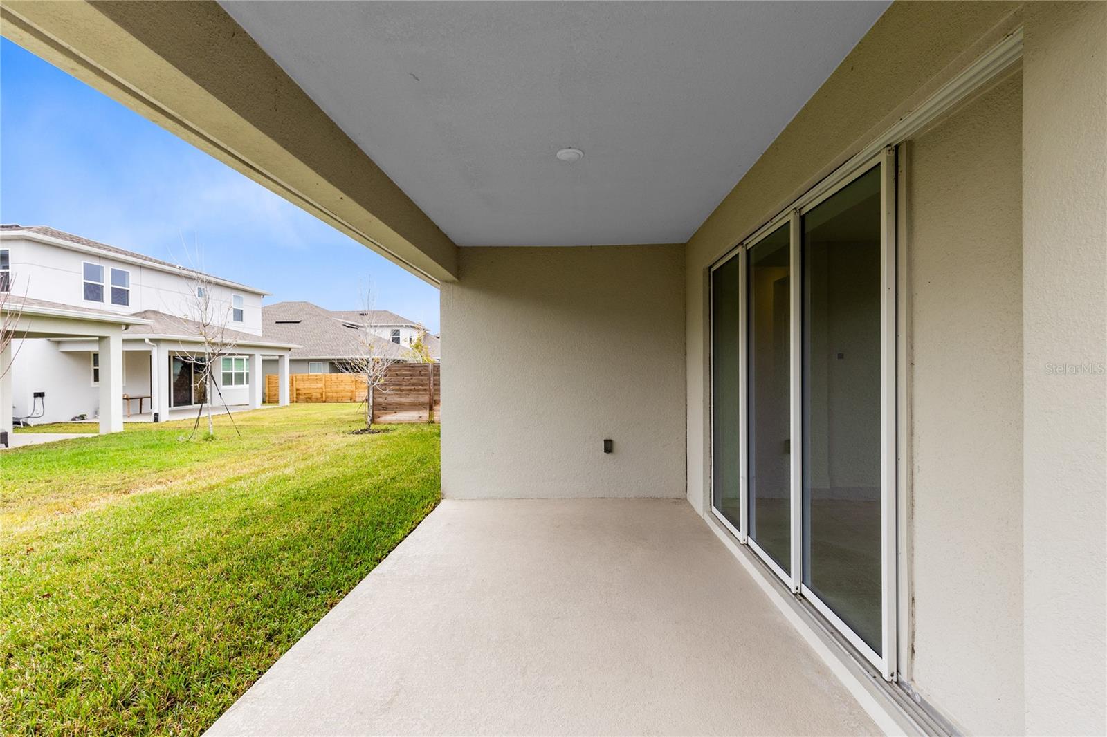 SUMMERDALE - Residential Lease