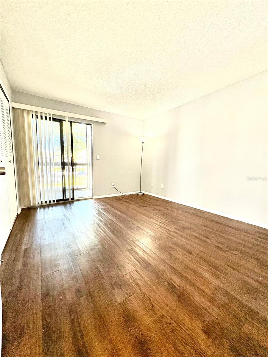 CASCADE AT KISSIMMEE CONDO - Residential Lease