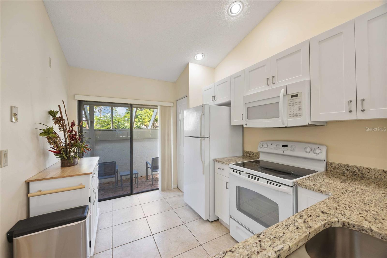 SOMERSET - Residential