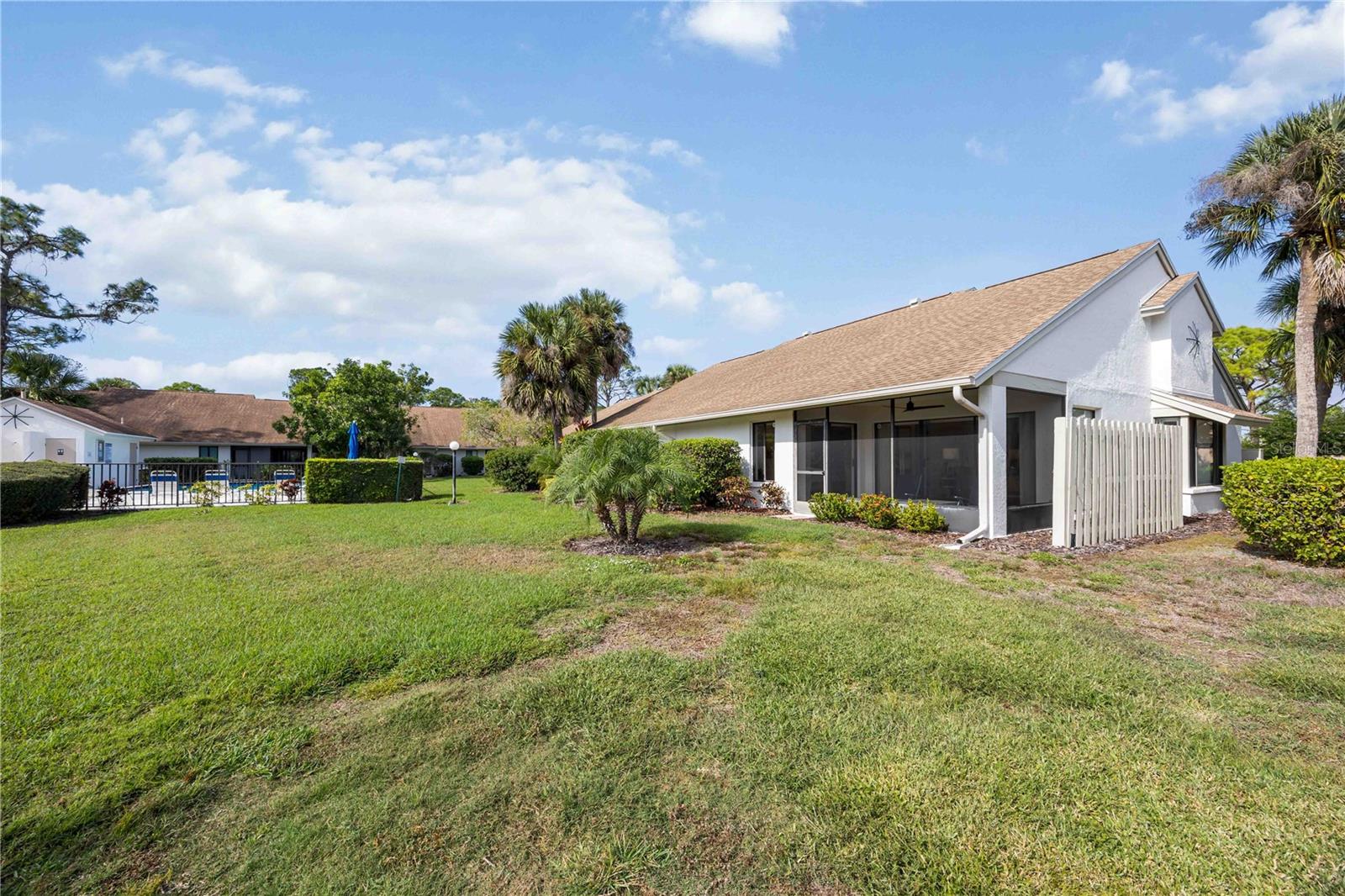 SOMERSET - Residential