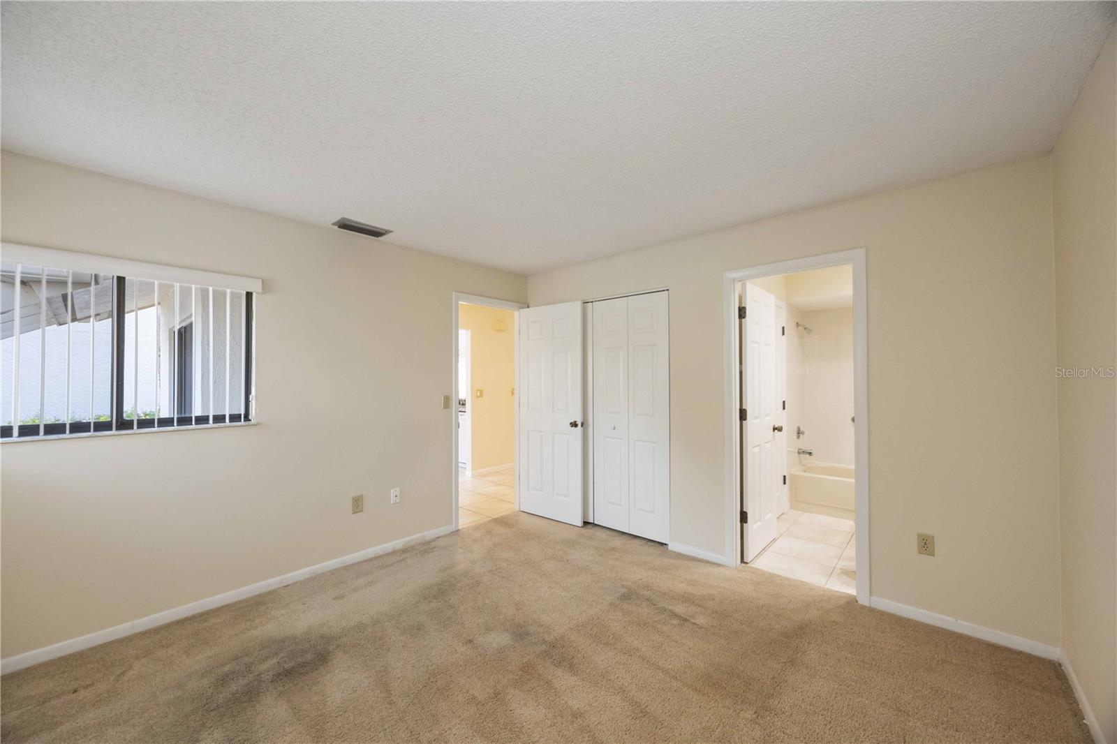 SOMERSET - Residential