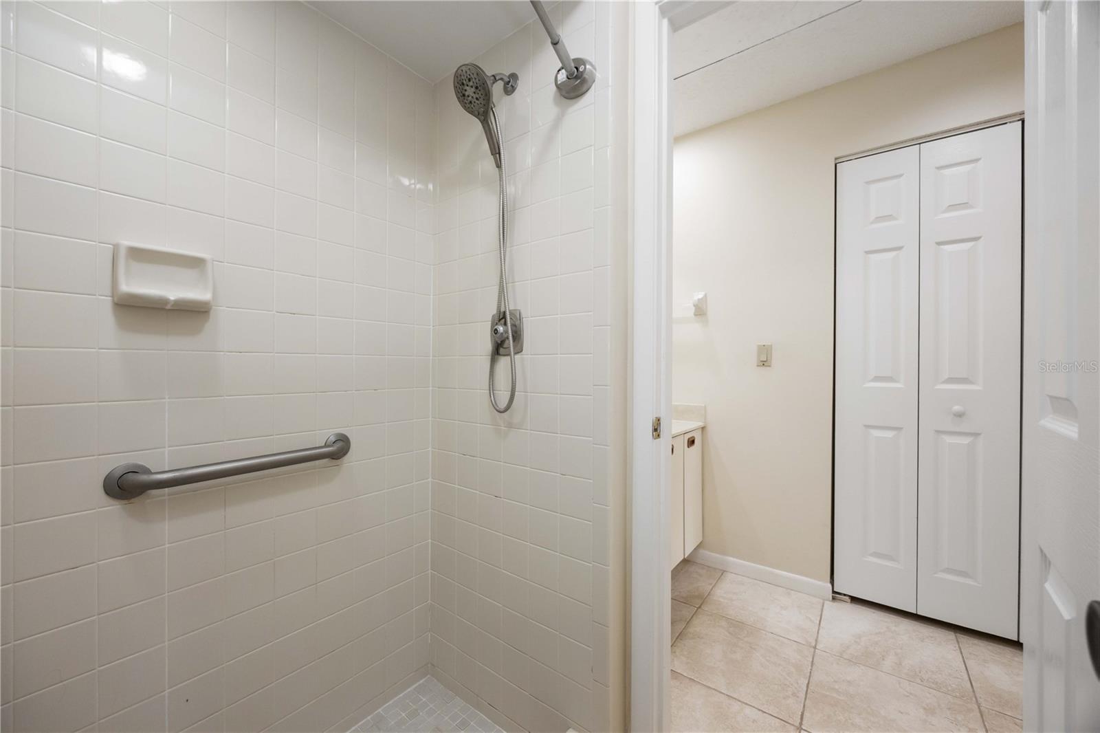 SOMERSET - Residential