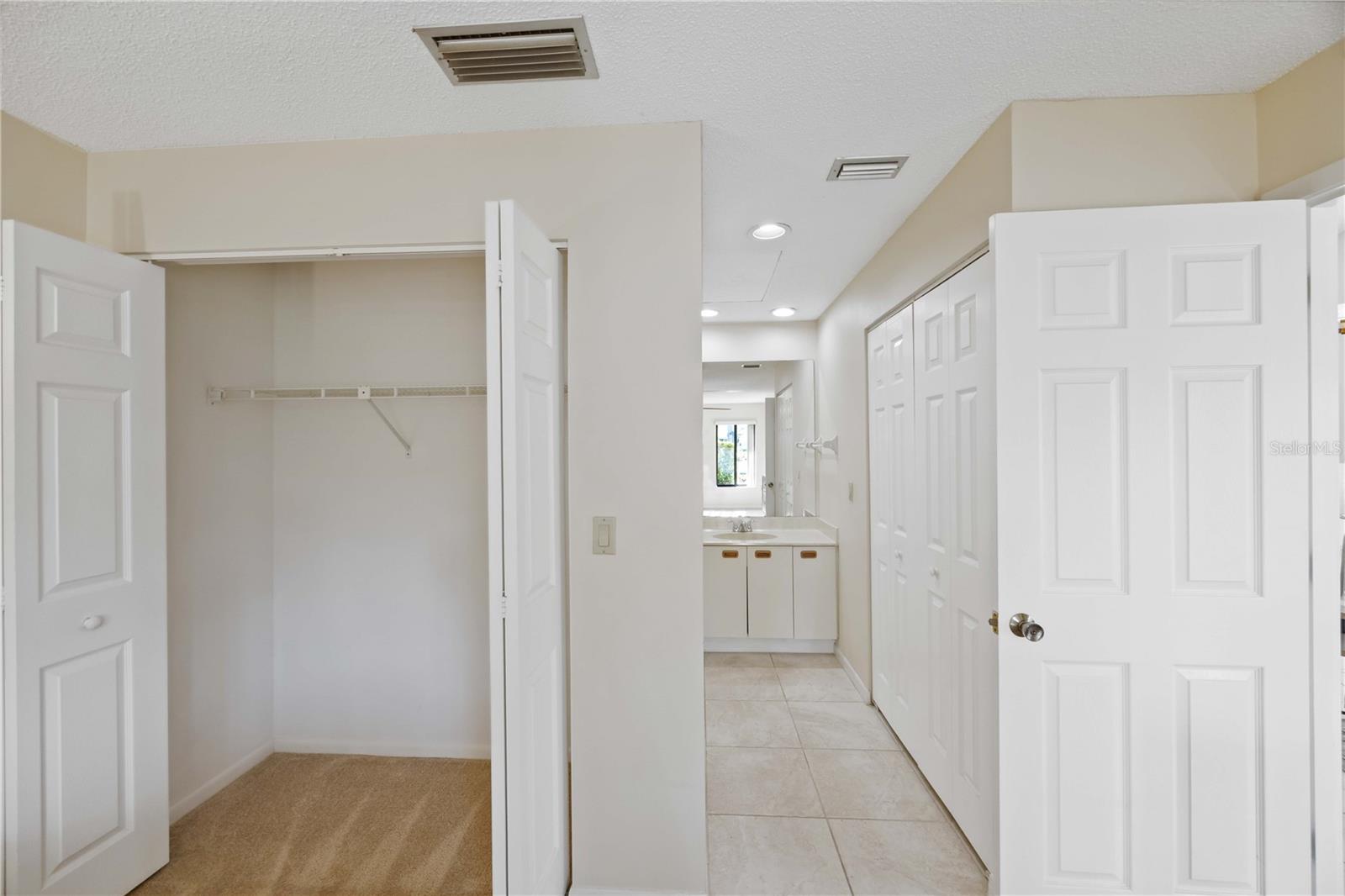 SOMERSET - Residential