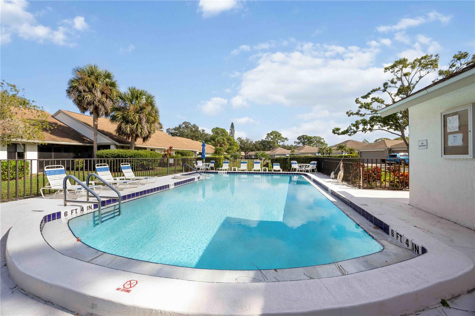 SOMERSET - Residential