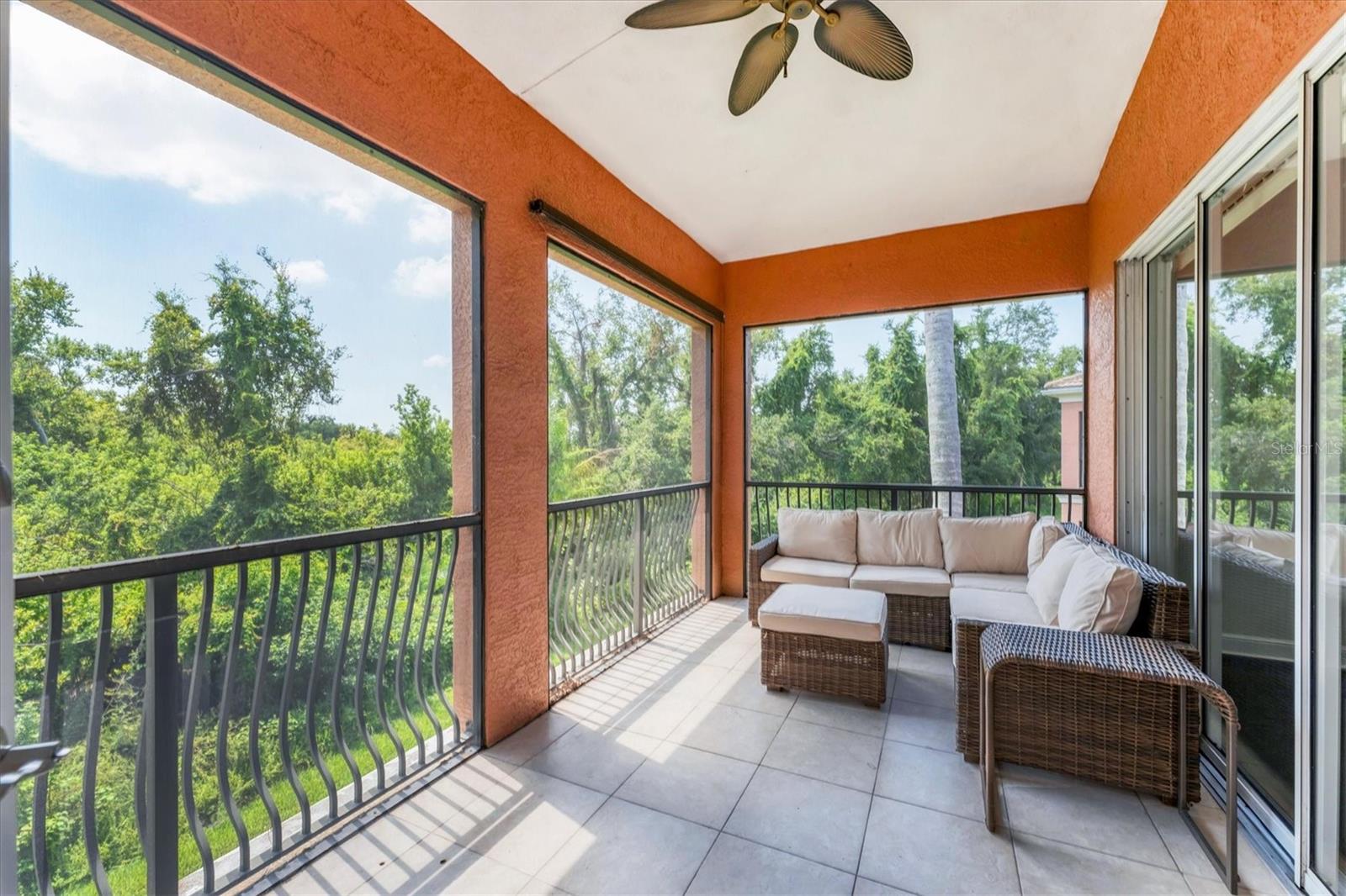 ACADEMY PARK PH II & III - Residential Lease