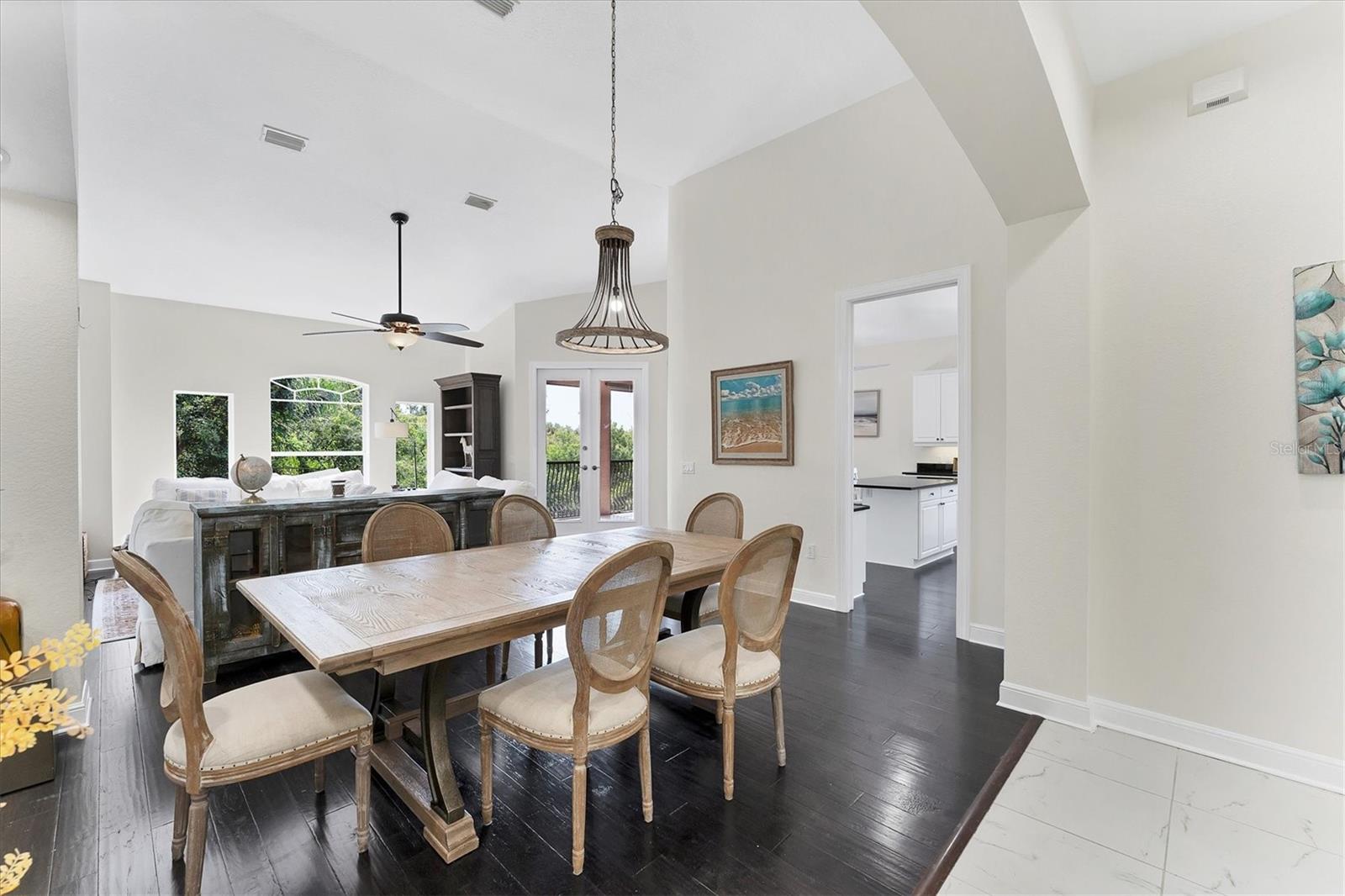 ACADEMY PARK PH II & III - Residential Lease