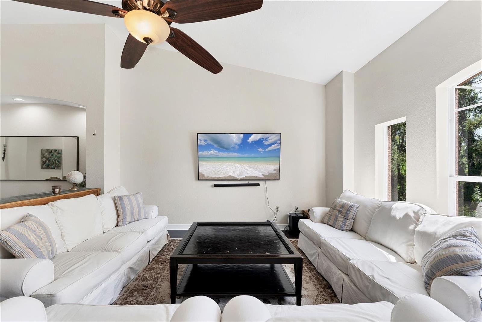 ACADEMY PARK PH II & III - Residential Lease