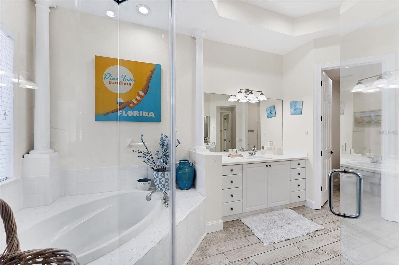 ACADEMY PARK PH II & III - Residential Lease