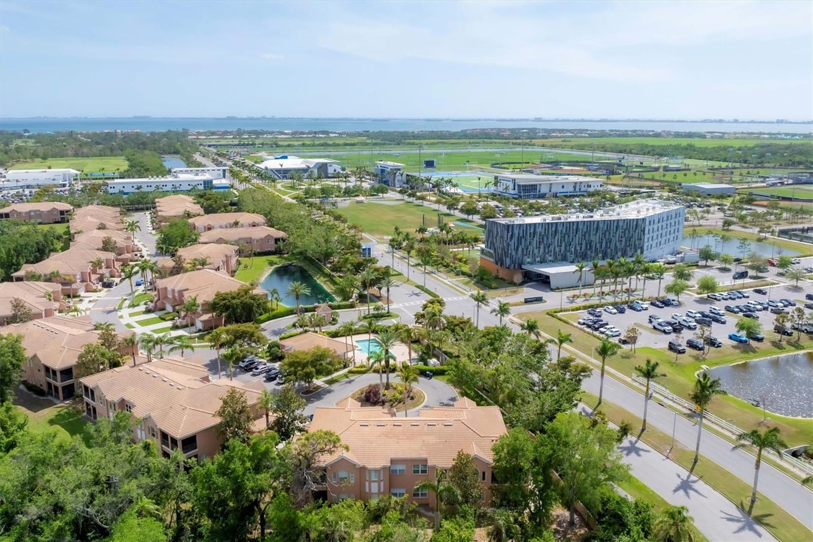 ACADEMY PARK PH II & III - Residential Lease