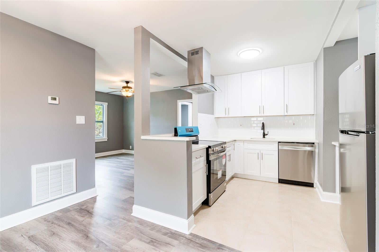 2017 OCEANVIEW PLACE