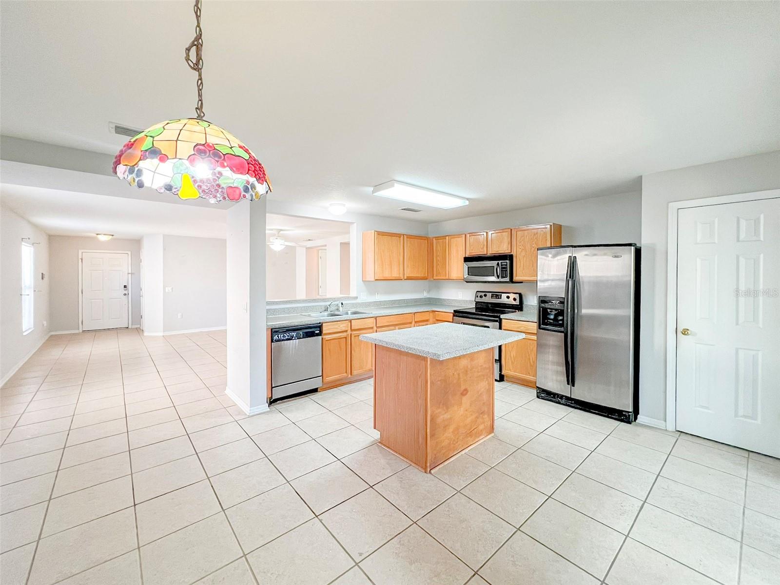 7337 HUNTERS GREENE CIRCLE