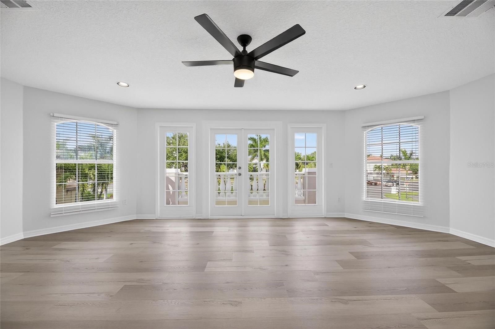 THE VILLAS AT ANDALUCIA - Residential