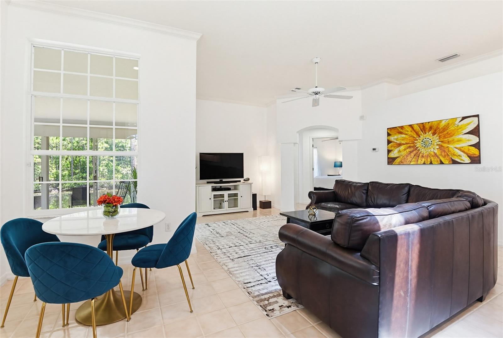 PINE LAKES - Residential