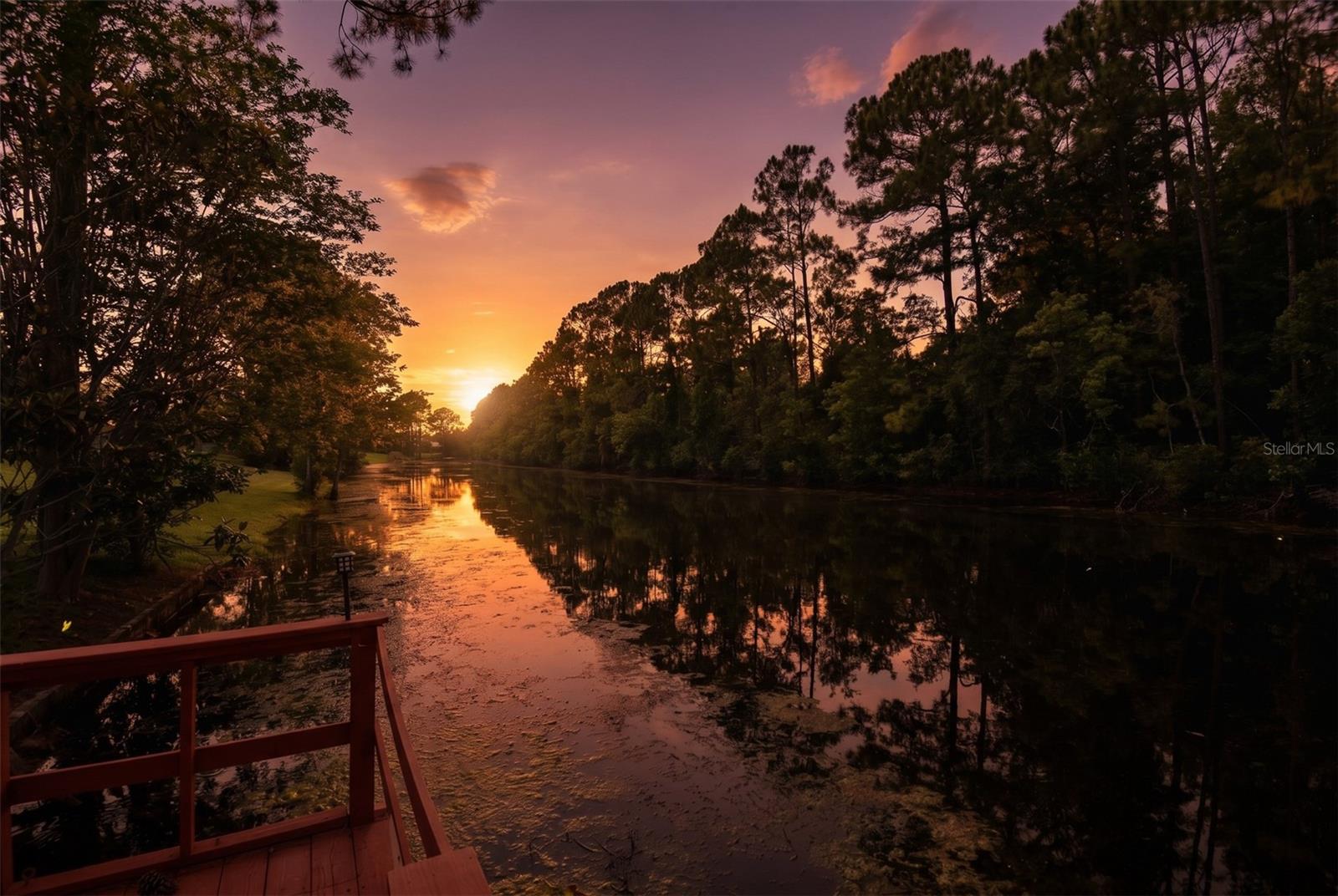 PINE LAKES - Residential