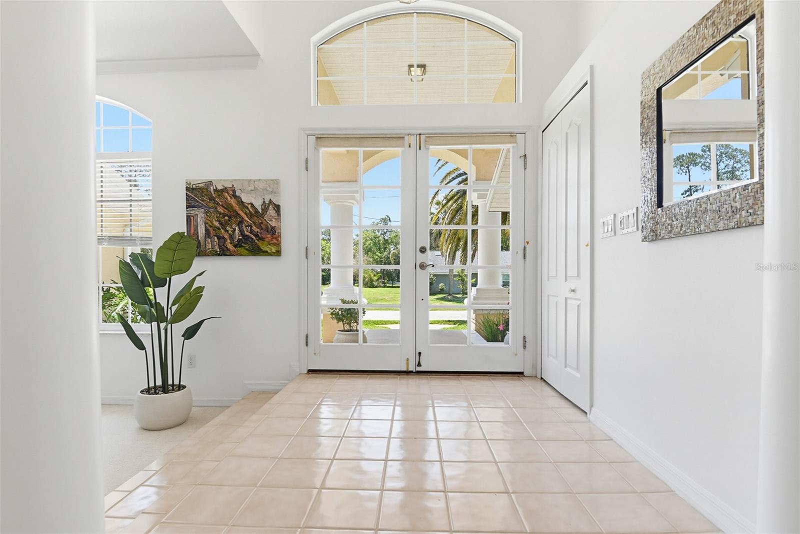 PINE LAKES - Residential