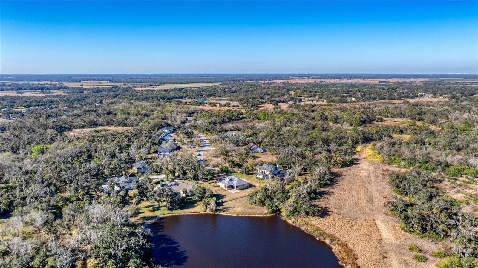 OAK FORD GOLF CLUB - Residential