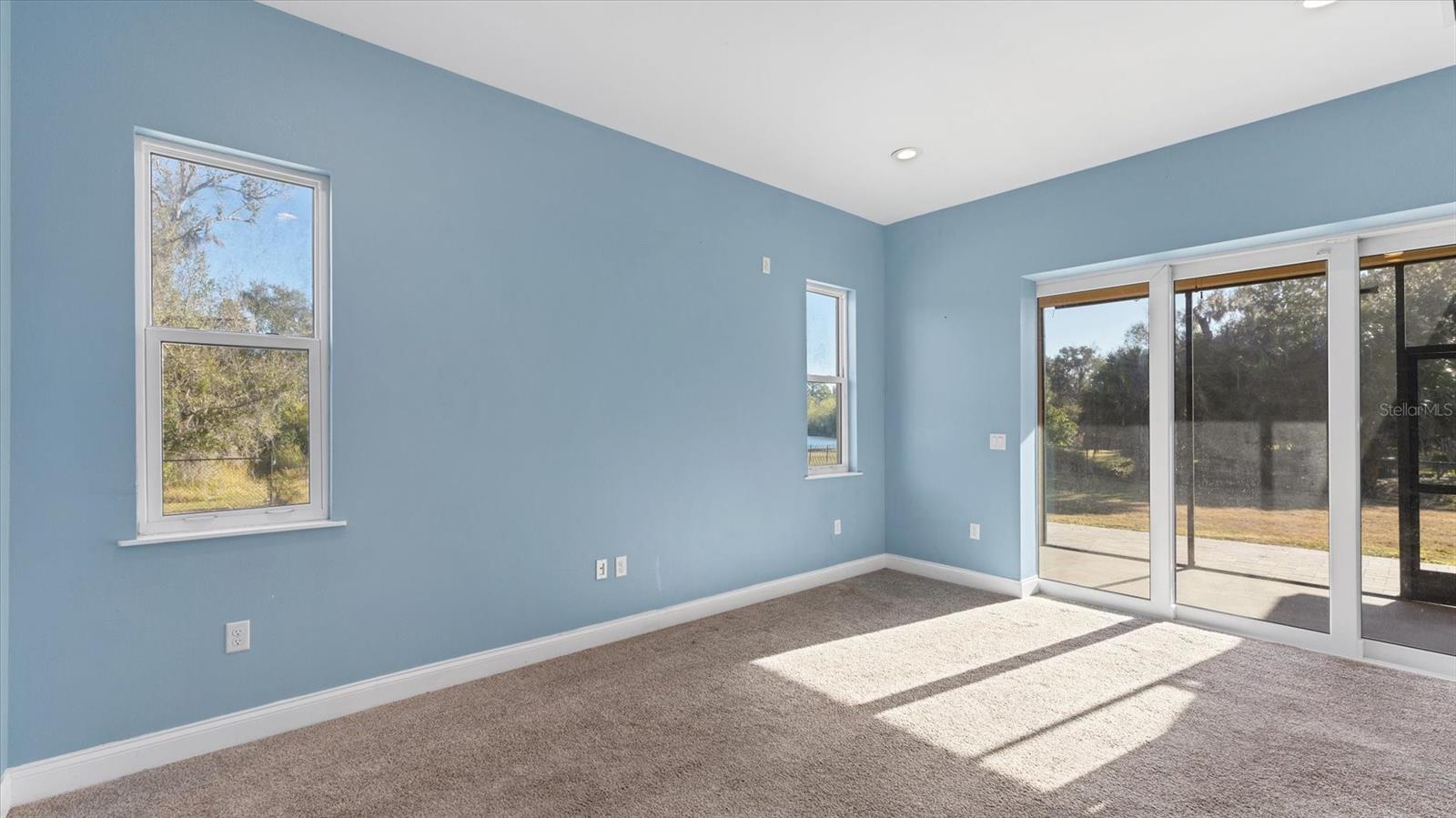 OAK FORD GOLF CLUB - Residential