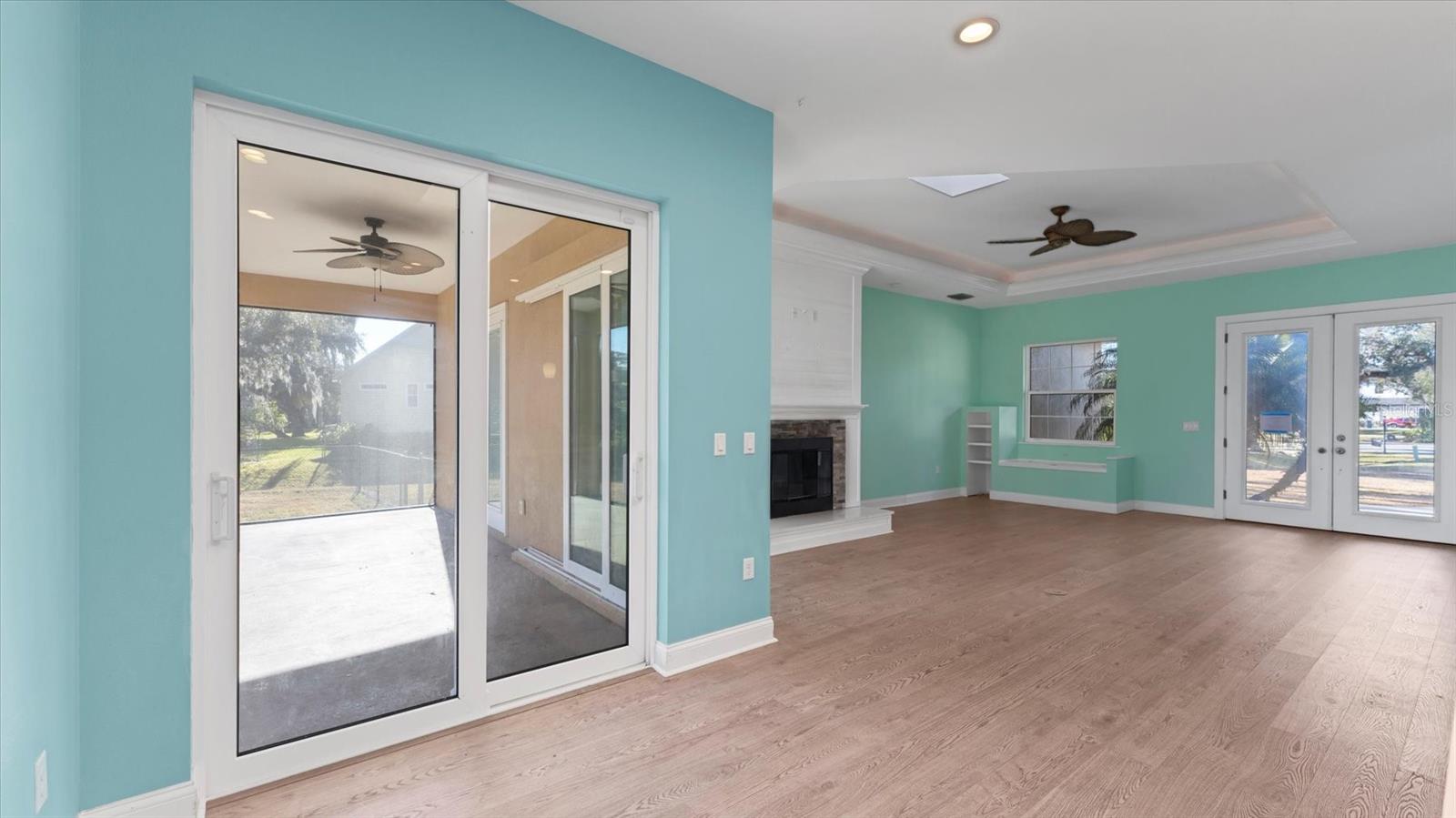 OAK FORD GOLF CLUB - Residential