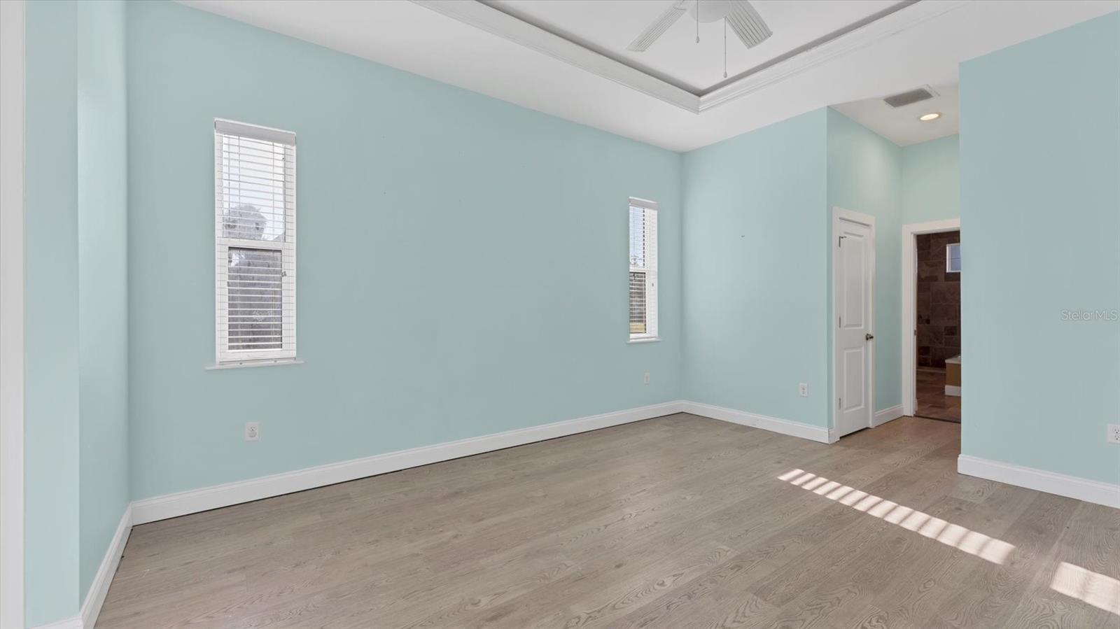 OAK FORD GOLF CLUB - Residential