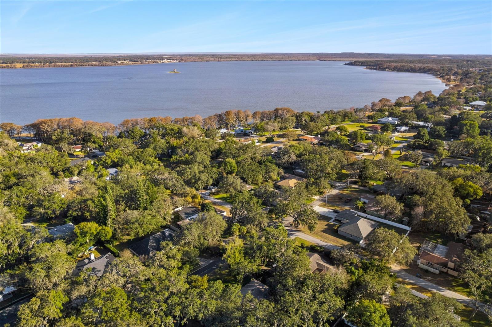 HOWEY GRIFFIN VILLAGE - Residential