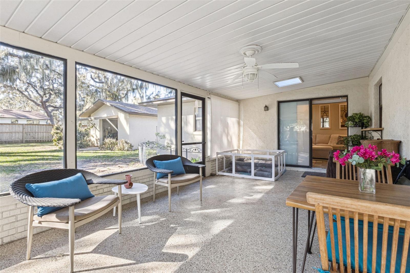 HOWEY GRIFFIN VILLAGE - Residential