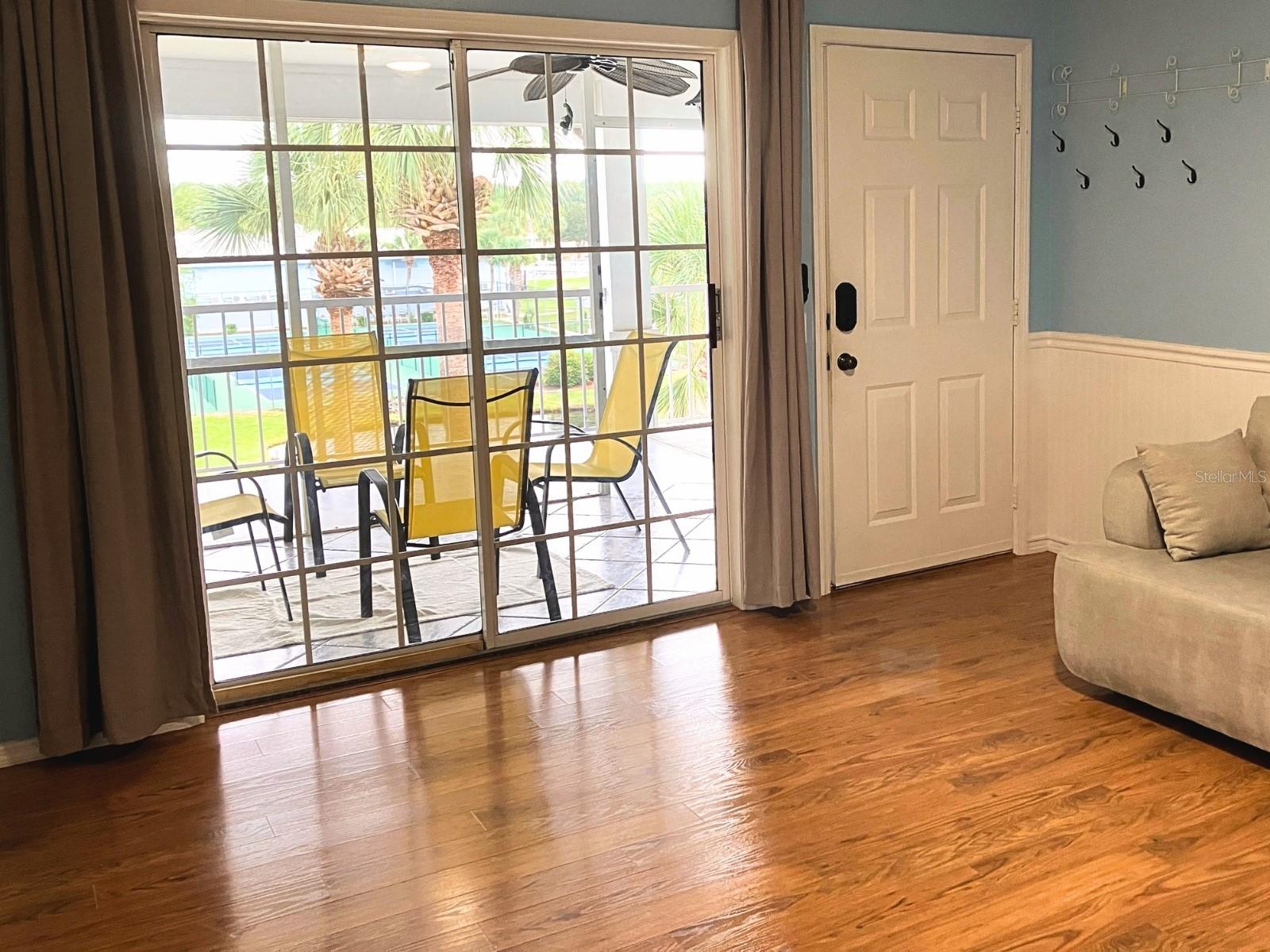 2164 VISTA DEL SOL CIRCLE 523
