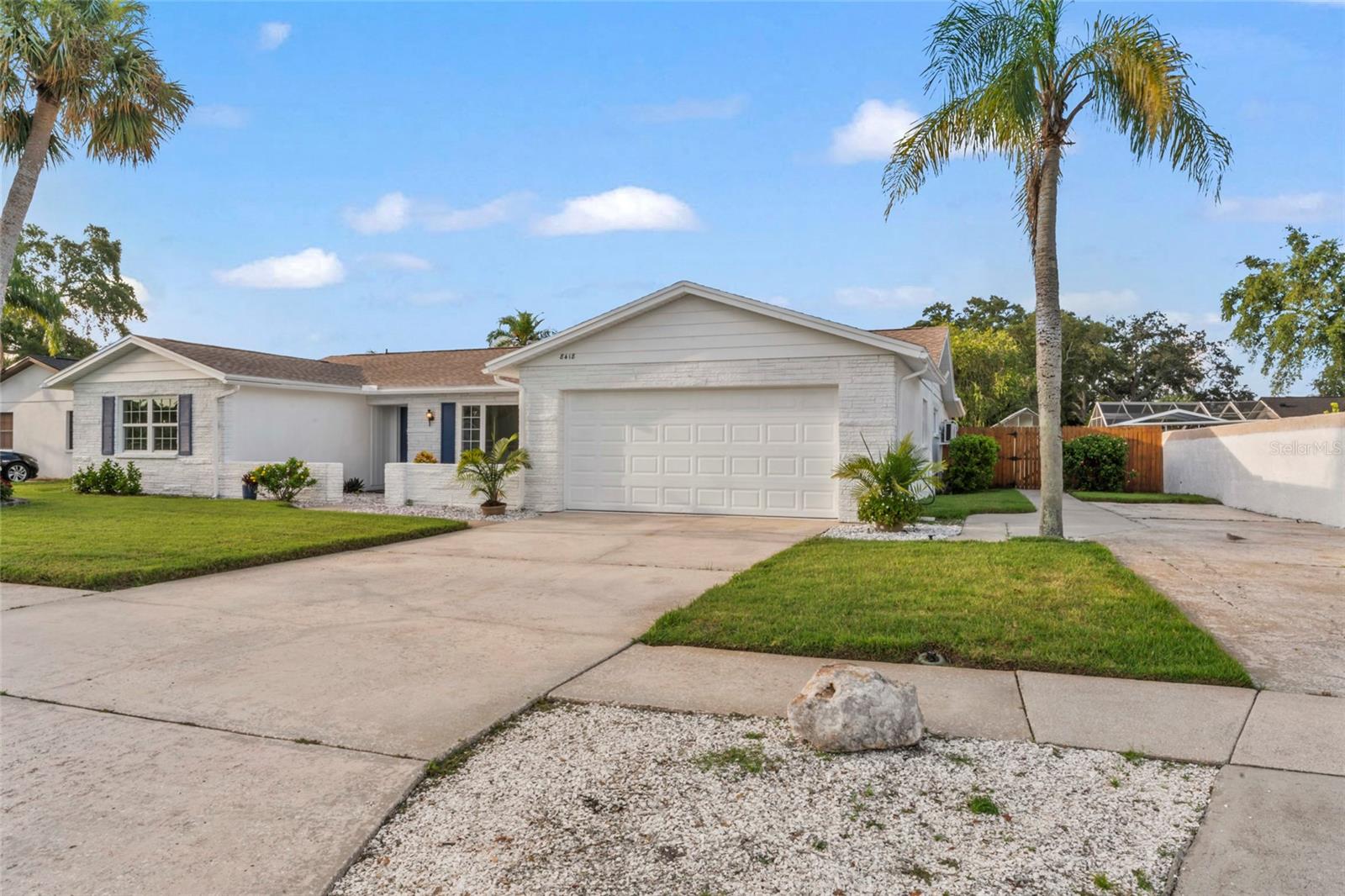 8418 FLAGSTONE DRIVE