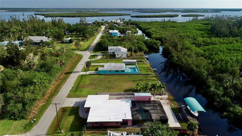 Photo of 232 Darst Avenue, Punta Gorda, FL 33950 (MLS # C7525134)