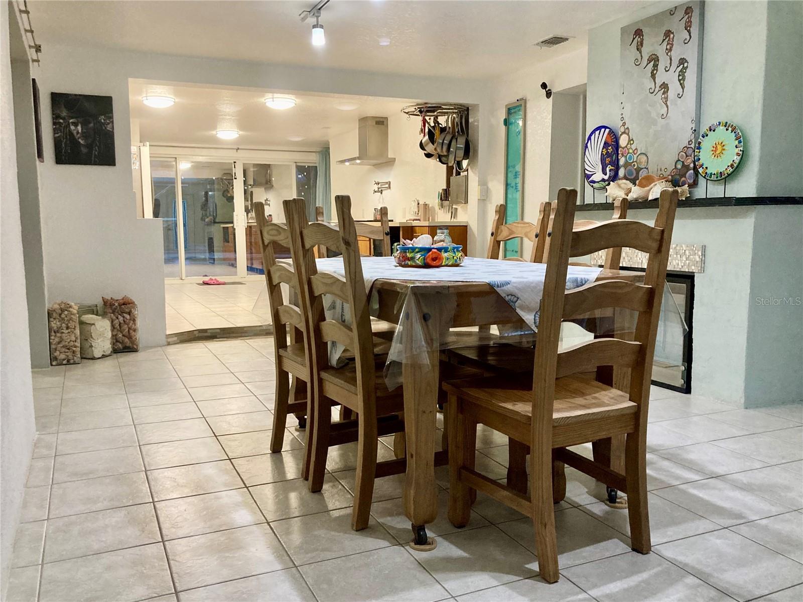 BAYSHORES - Residential