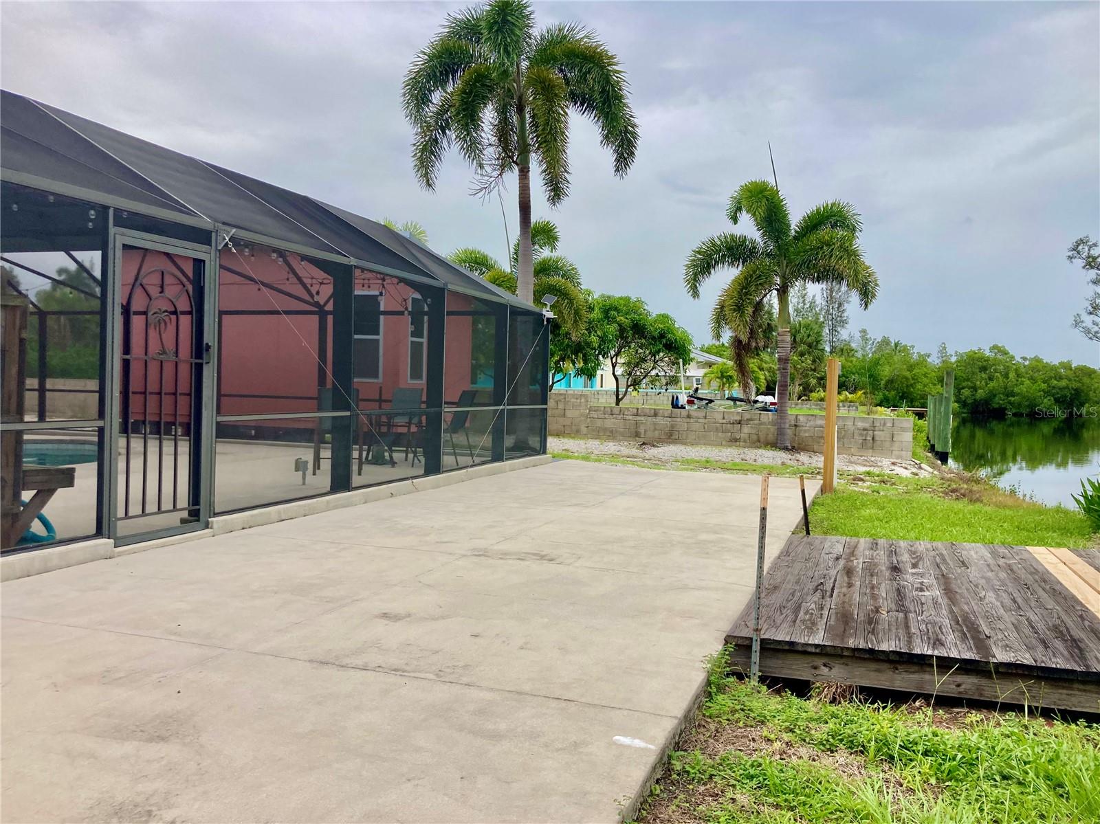 BAYSHORES - Residential