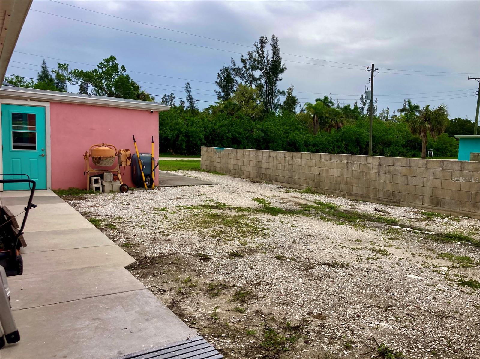 BAYSHORES - Residential