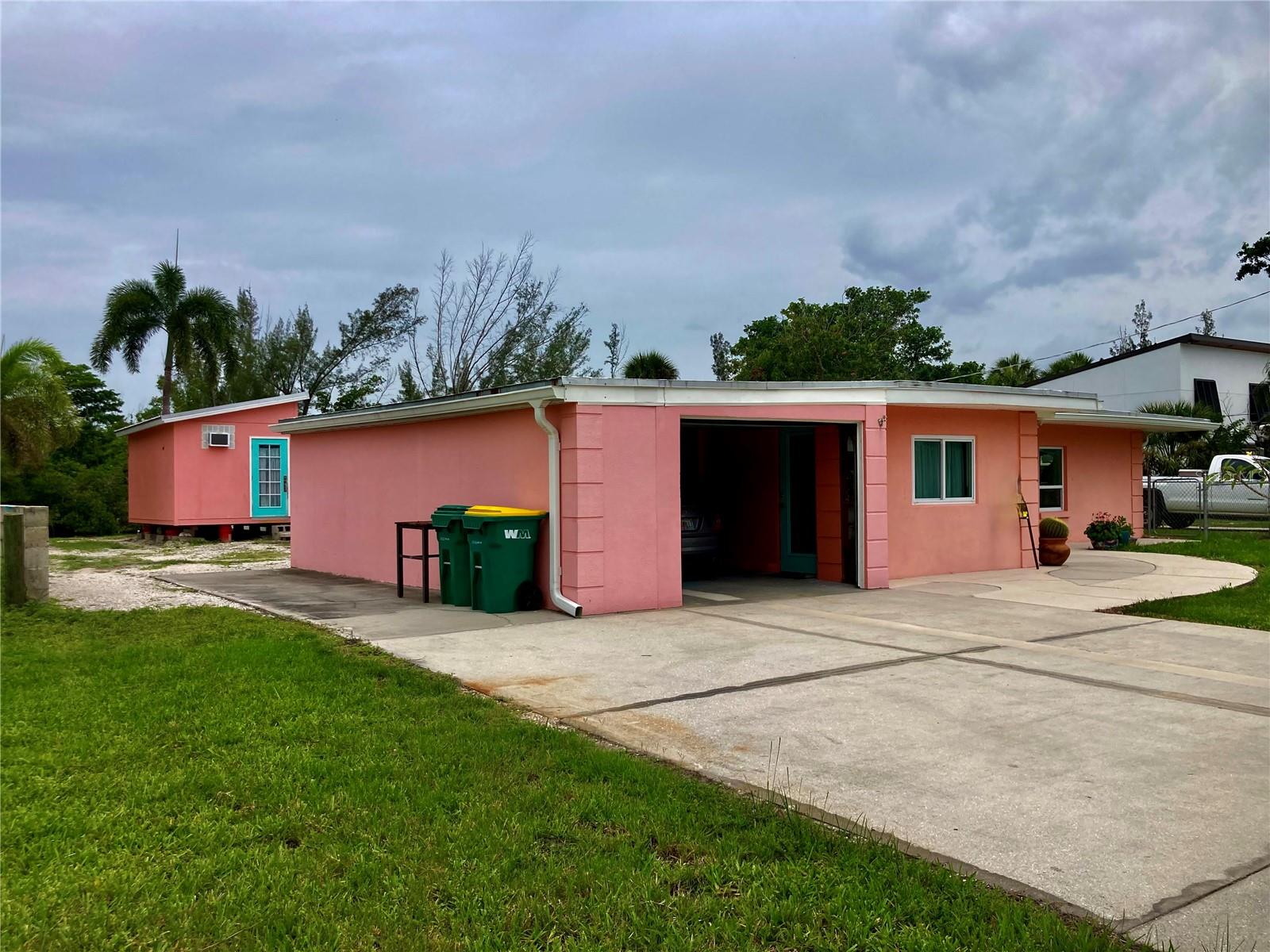 BAYSHORES - Residential