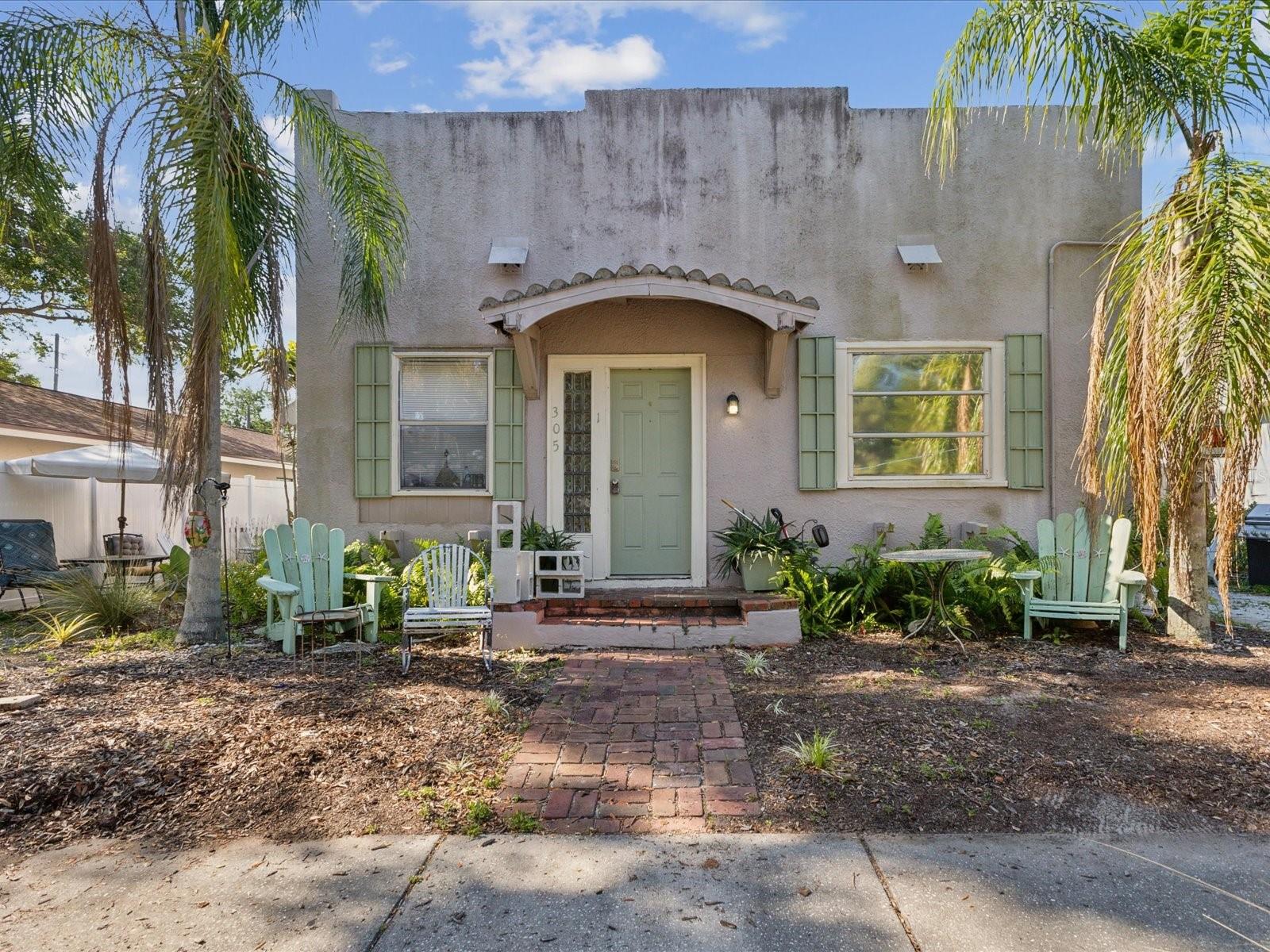 Prime Income Producing Property in the Heart of Largo – 305 Woodrow Ave, Largo, FL 33770
Discover an exceptional investment opportunity with this income-generating triplex, perfectly situated in the vibrant and short-term-rental-friendly city of Largo. Just minutes from Florida’s world-famous Gulf beaches, this property is a turnkey opportunity for savvy investors or those looking to break into the vacation rental market.
Each of the three units offers a charming 1-bedroom, 1-bathroom layout complete with a full kitchen—ideal for short- or long-term tenants. Guests will appreciate the cozy, comfortable accommodations and the unbeatable location close to shopping, dining, entertainment, and the stunning coastline.
Whether you're looking to live in one unit and rent the others, or operate a full-scale rental business, 305 Woodrow Ave delivers flexibility, location, and consistent income potential. Don’t miss your chance to own a piece of paradise with proven returns!